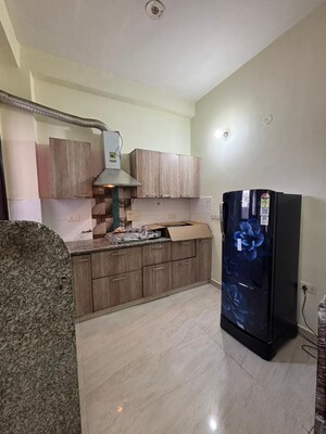 Living Room in 2 BHK Builder Floor at Ansal Sushant Lok I, Sector 43 – for Rent