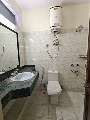 Bathroom in 3 BHK Builder Floor at Gupta Awas, Sector 43 – for Rent