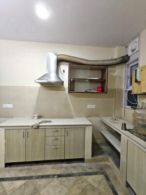 Kitchen in 3 BHK Builder Floor at Gupta Awas, Sector 43 – for Rent