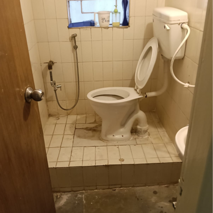 Bathroom, bopodi 3 Bedroom 1300 Sq.Ft. Apartment In Bopodi Pune 9386977