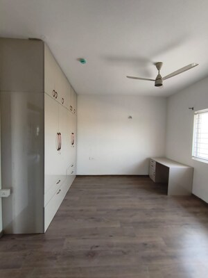 Room in 3 BHK Apartment at Bollineni Bion, Kothaguda – for Rent