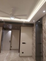 4 BHK 300 Sq.Yd. Builder Floor in DLF Royale Residences