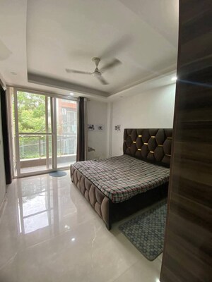 2 BHK Builder Floor For Rent in Saket