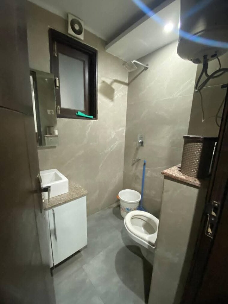 Bathroom, saket 2 Bedroom 900 Sq.Ft. Builder Floor In Saket Delhi 9386979
