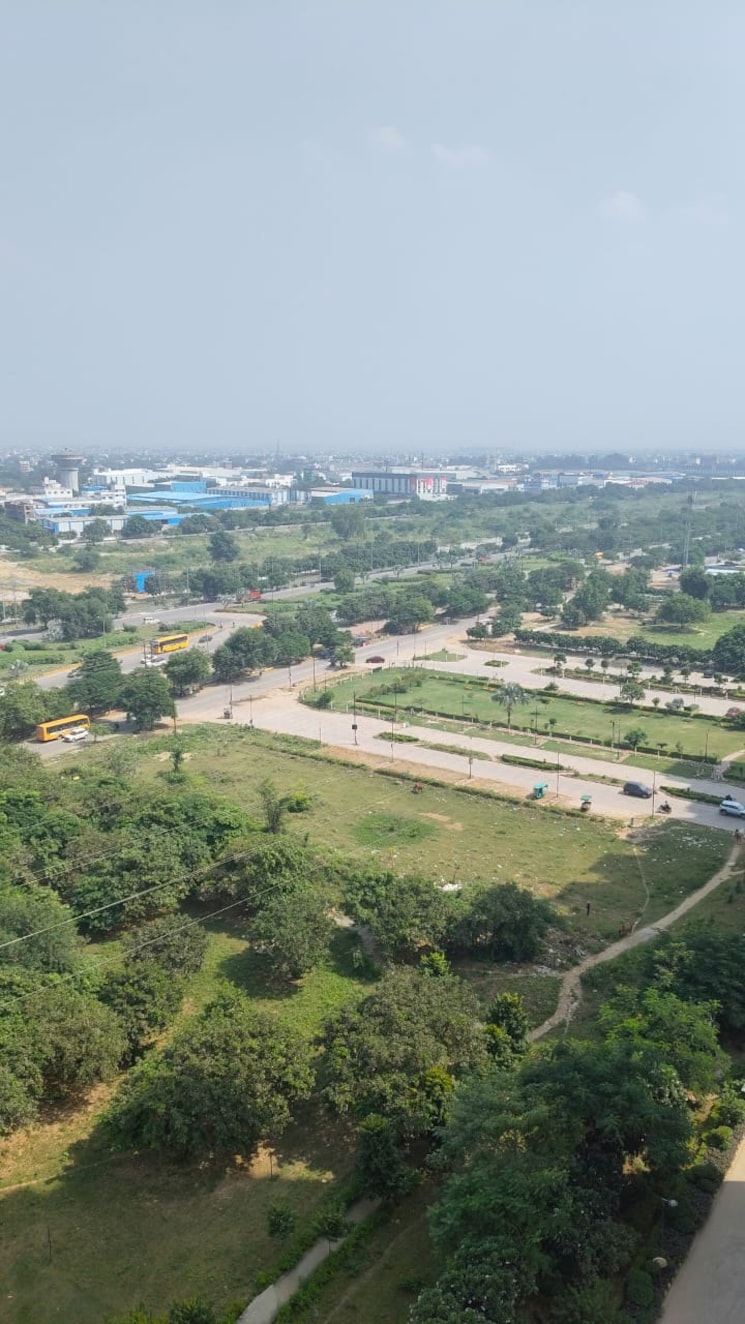 Master Bedroom, gaur-city-mall 1 Bedroom 515 Sq.Ft. Apartment In Sector 4 Greater Noida Greater Noida 9386985