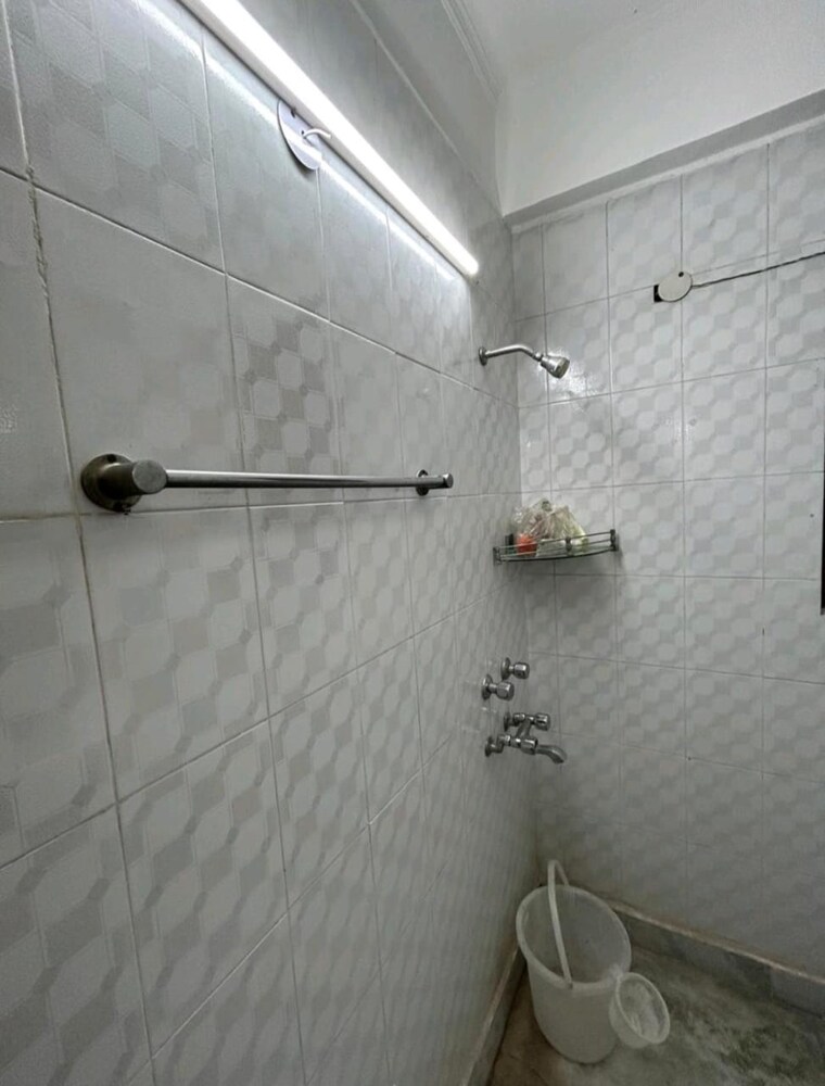 Bathroom, krishilok-apartment 3 Bedroom 1650 Sq.Ft. Apartment In Sector 45 Faridabad 9386969