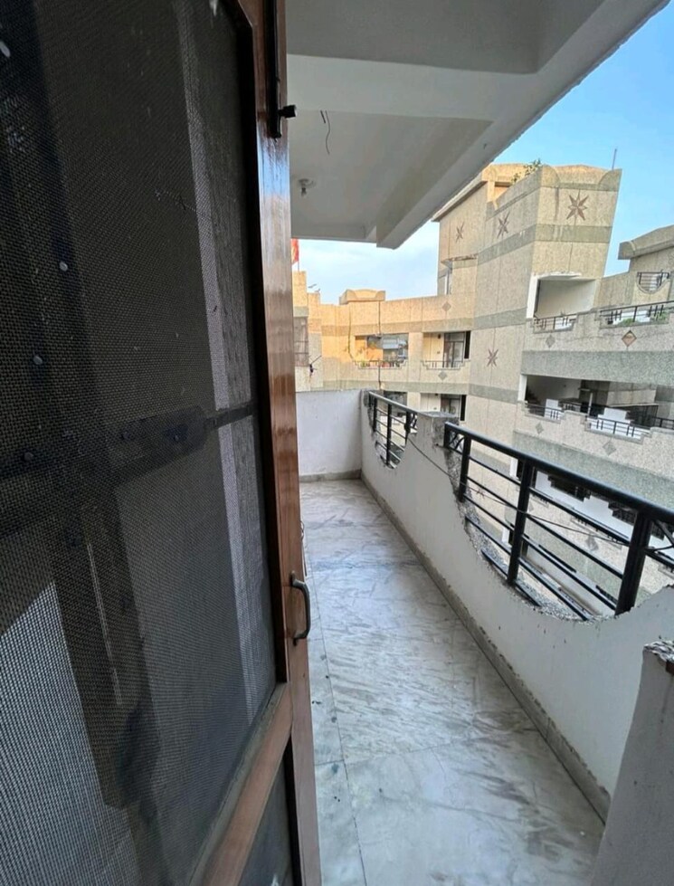 Balcony, krishilok-apartment 3 Bedroom 1650 Sq.Ft. Apartment In Sector 45 Faridabad 9386969