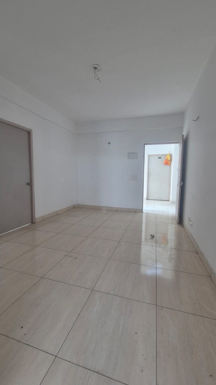 undefined, sarvome-shree-homes 3 Bedroom 645 Sq.Ft. Apartment In Sector 45 Faridabad 9386982