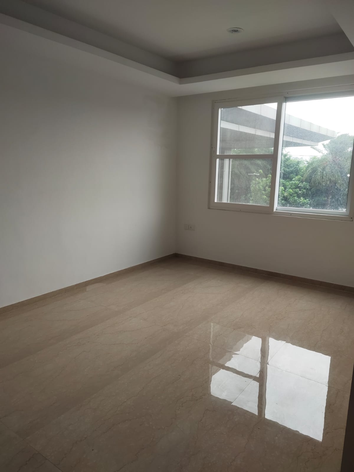 2 BHK + Extra Room 1200 Sq.Ft. Builder Floor in Omaxe The Resort