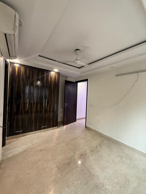 Room in 2 BHK Builder Floor at Kalkaji – for Rent