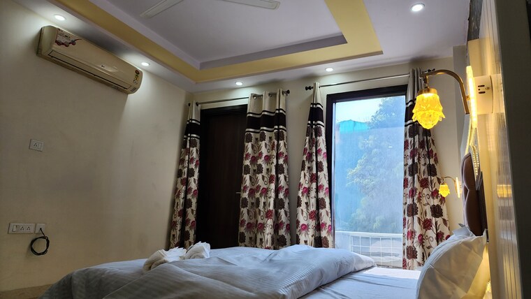 Bedroom, greater kailash i 3 Bedroom 1900 Sq.Ft. Builder Floor In Greater Kailash I Delhi 9387003