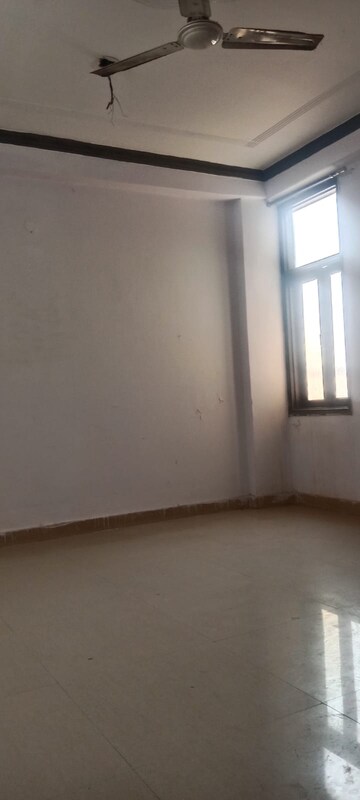 2 BHK Builder Floor For Rent in Saket