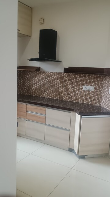Kitchen in 3.5 BHK Apartment at Amanora Adreno Towers, Hadapsar – for Rent