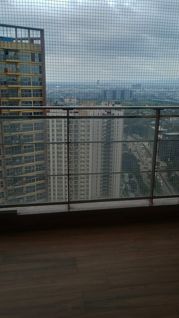 Room, amanora-adreno-towers 3.5 Bedroom 2200 Sq.Ft. Apartment In Hadapsar Pune 9387065