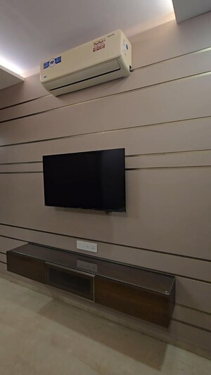 Kitchen in 4 BHK Apartment at Oberoi Realty Esquire, Goregaon East – for Rent