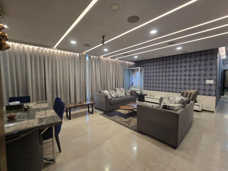 Gym, oberoi-realty-esquire 4 Bedroom 2053 Sq.Ft. Apartment In Goregaon East Mumbai 9387094