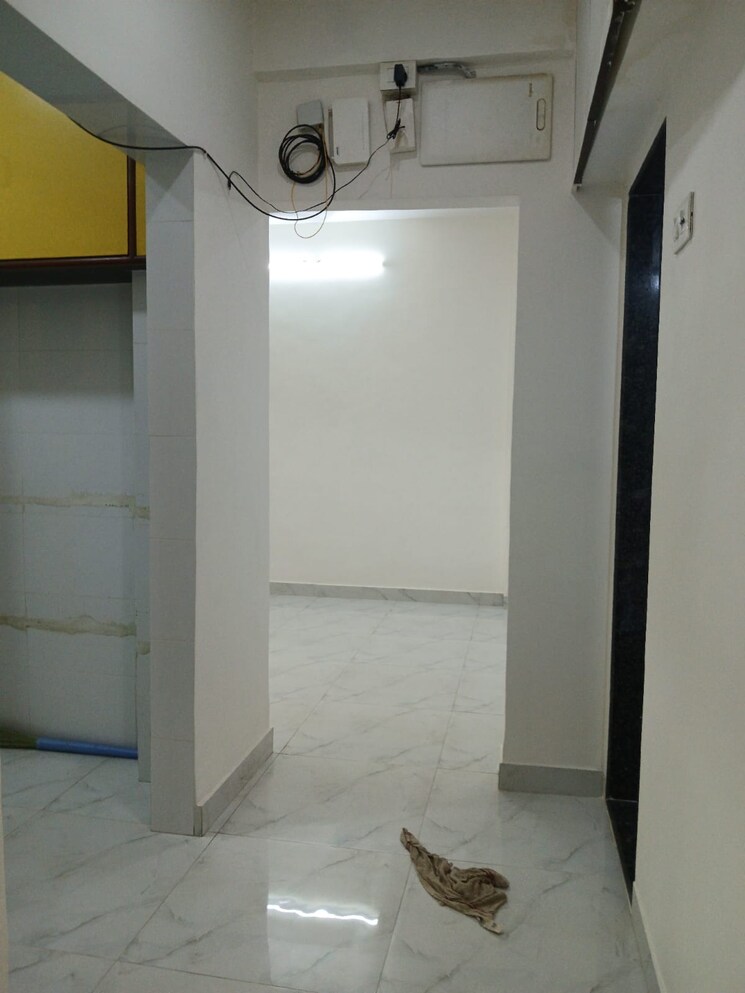 Room, goregaon-vivan 2 Bedroom 450 Sq.Ft. Apartment In Goregaon West Mumbai 9387099