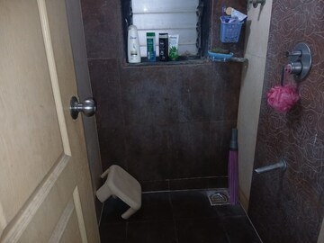 Bathroom in 1 BHK Apartment at Goregaon West View CHS, Goregaon West – for Rent
