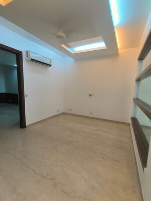4 BHK Builder Floor For Rent in Sukhdev Vihar