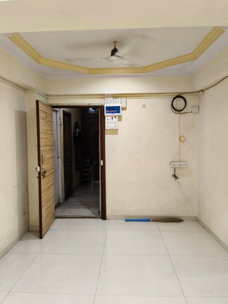 undefined, santacruz east 1 Bedroom 550 Sq.Ft. Apartment In Santacruz East Mumbai 9387125