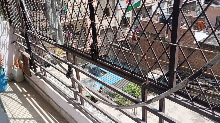 Balcony, mehrauli 1 Bedroom 500 Sq.Ft. Builder Floor In Mehrauli Delhi 9387138