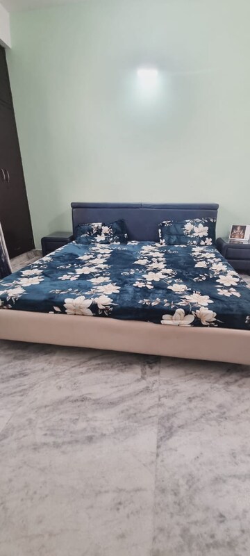 Bedroom in 3 BHK Builder Floor at Mehrauli – for Rent