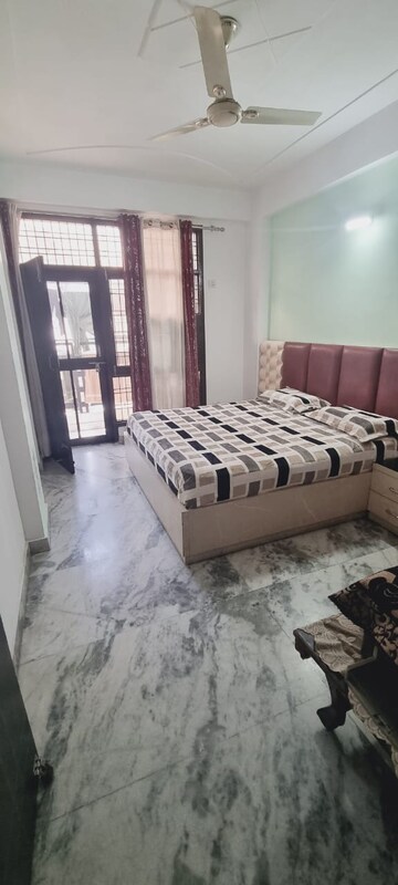 Bedroom in 3 BHK Builder Floor at Mehrauli – for Rent