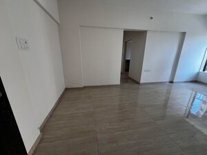 Room in 2 BHK Apartment at Elegance Apartment, Versova – for Sale