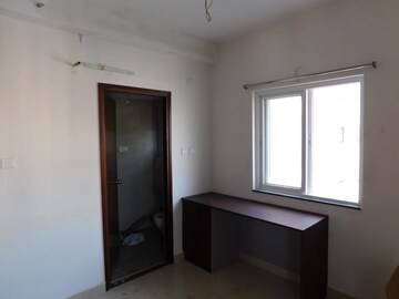 Room in 3 BHK Apartment at Gem Nakshatra, Kokapet – for Rent