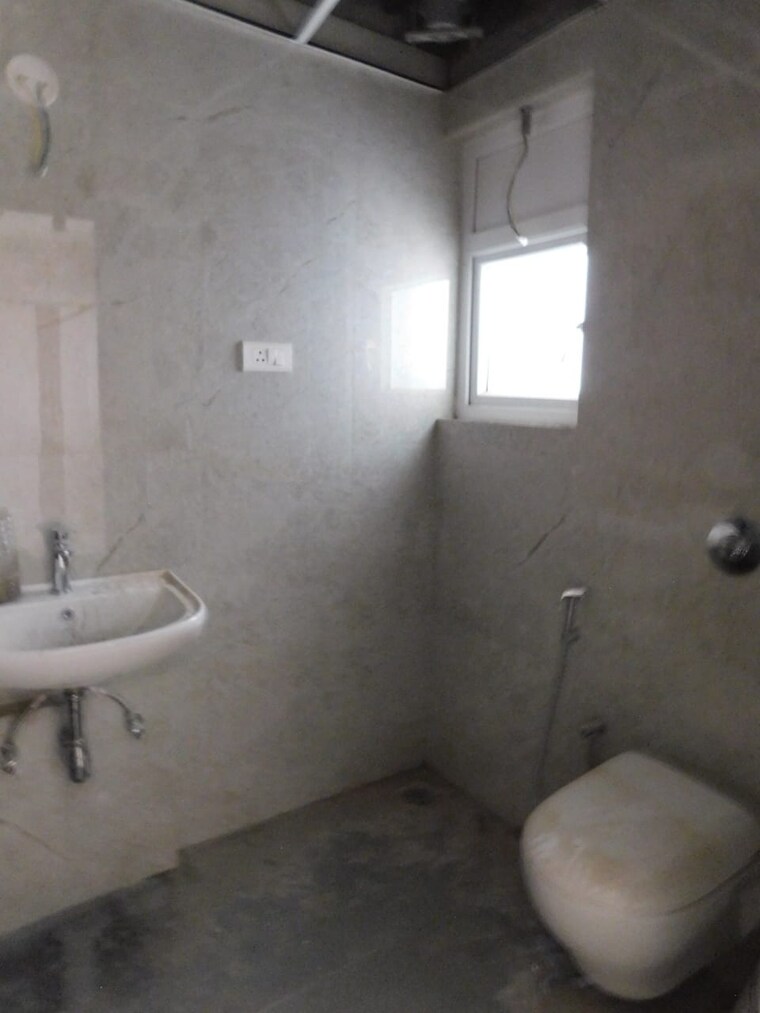 Bathroom, gem-nakshatra 3 Bedroom 1640 Sq.Ft. Apartment In Kokapet Hyderabad 9387115