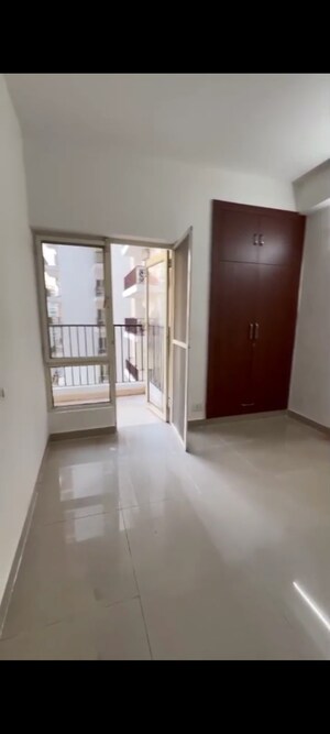 2 BHK Apartment For Sale in Panchsheel Greens II, Sector 16 Greater Noida