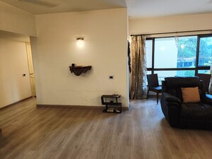 Room in 2.5 BHK Apartment at Park Valencia, Mundhwa Road – for Rent