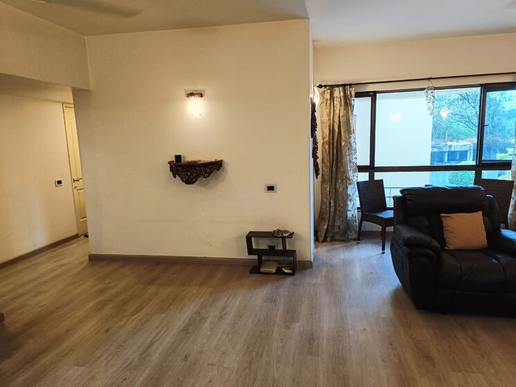 Room, park-valencia 2.5 Bedroom 1500 Sq.Ft. Apartment In Mundhwa Road Pune 9387178
