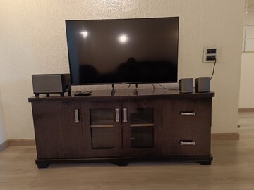 Furnished Amenities in 2.5 BHK Apartment at Park Valencia, Mundhwa Road – for Rent