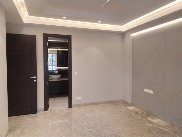 Master Bedroom, greater kailash ii 4 Bedroom 4500 Sq.Ft. Builder Floor In Greater Kailash ii Delhi 9387236