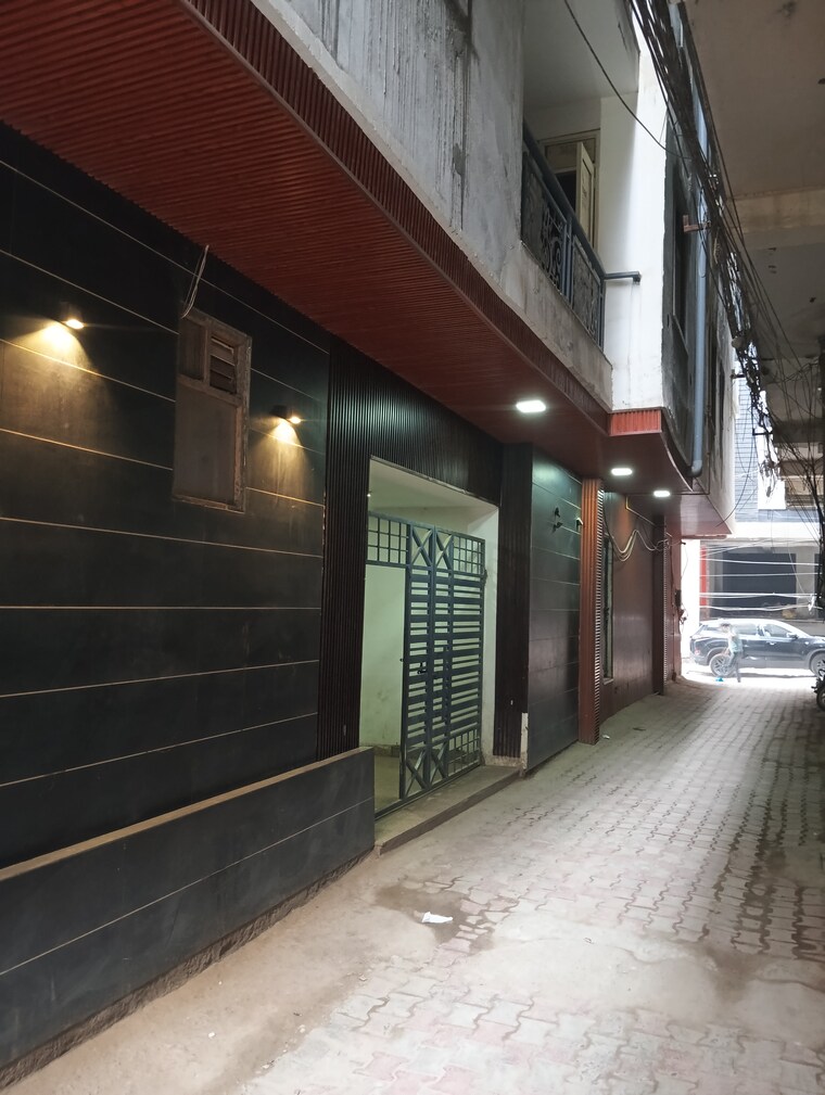 Exterior View, sultanpur 3 Bedroom 135 Sq.Yd. Apartment In Sultanpur Delhi 9387255