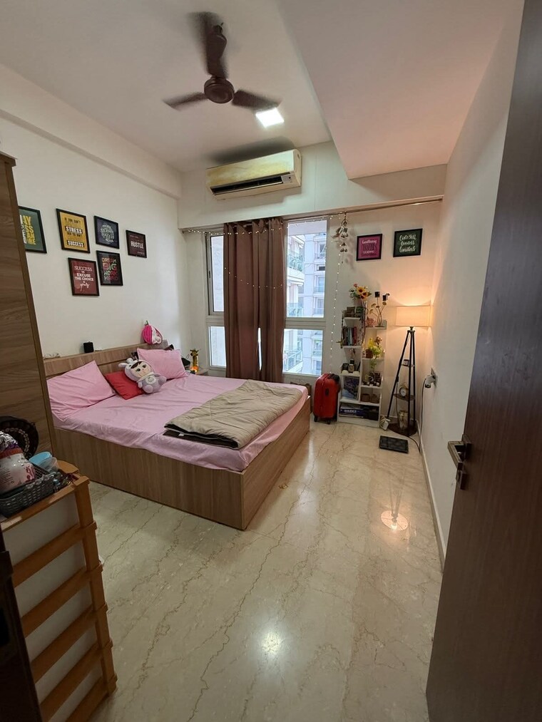 Bedroom, malad east Pg For Girls In Malad East 9387252