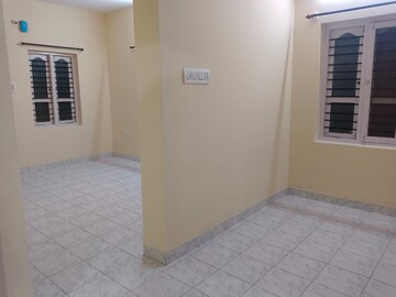Room in 2 BHK Independent House at Ejipura – for Rent