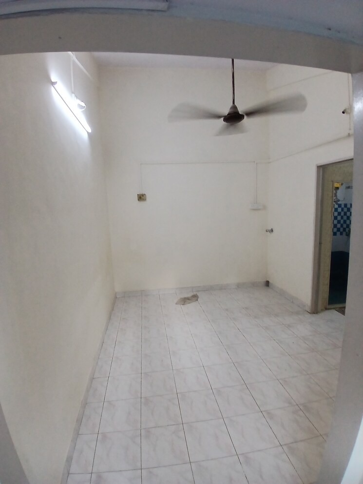 Room, vrindavan-chs-goregaon 1 Bedroom 530 Sq.Ft. Apartment In Goregaon East Mumbai 9387281