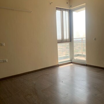 Room in 2 BHK Apartment at BPTP Spacio, Garoli Kalan – for Rent