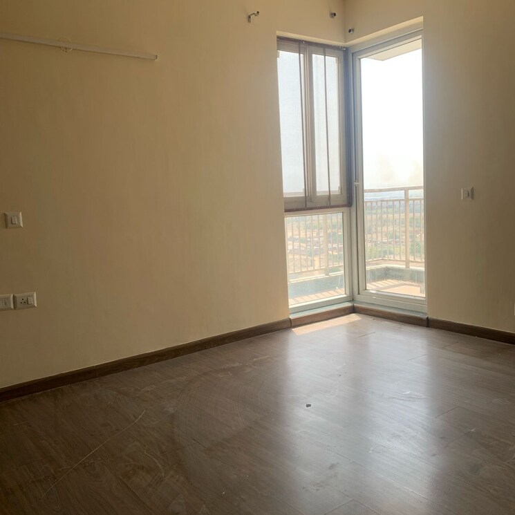 Room, bptp-spacio 2 Bedroom 1000 Sq.Ft. Apartment In Garoli Kalan Gurgaon 9387280