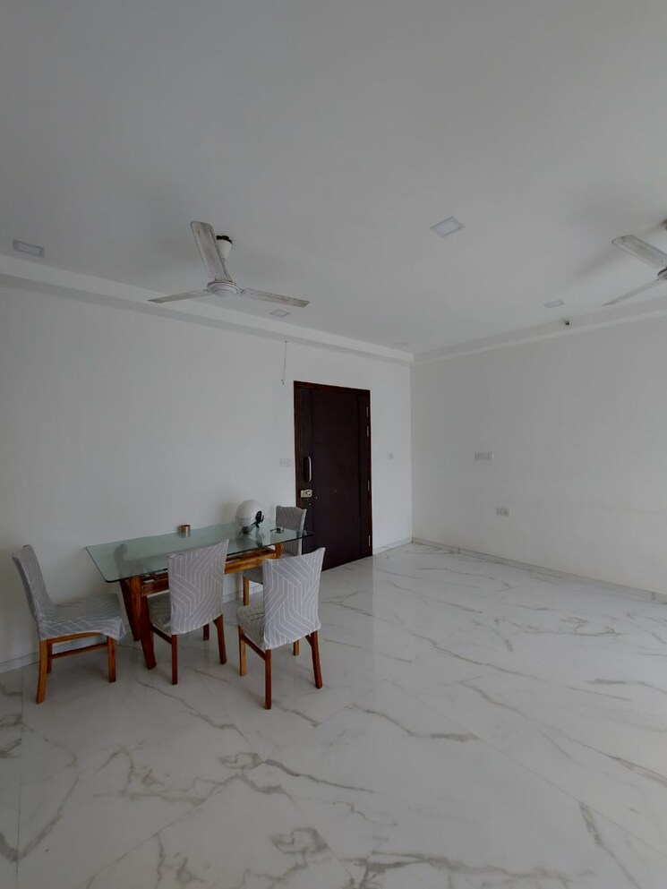 Team Area, ruparel-ariana 2 Bedroom 770 Sq.Ft. Apartment In Parel Mumbai 9387289