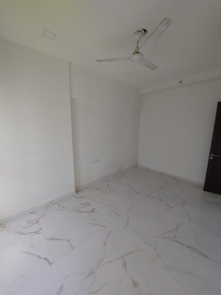 Room, lnt-crescent-bay-t4 2 Bedroom 850 Sq.Ft. Apartment In Parel Mumbai 9387299