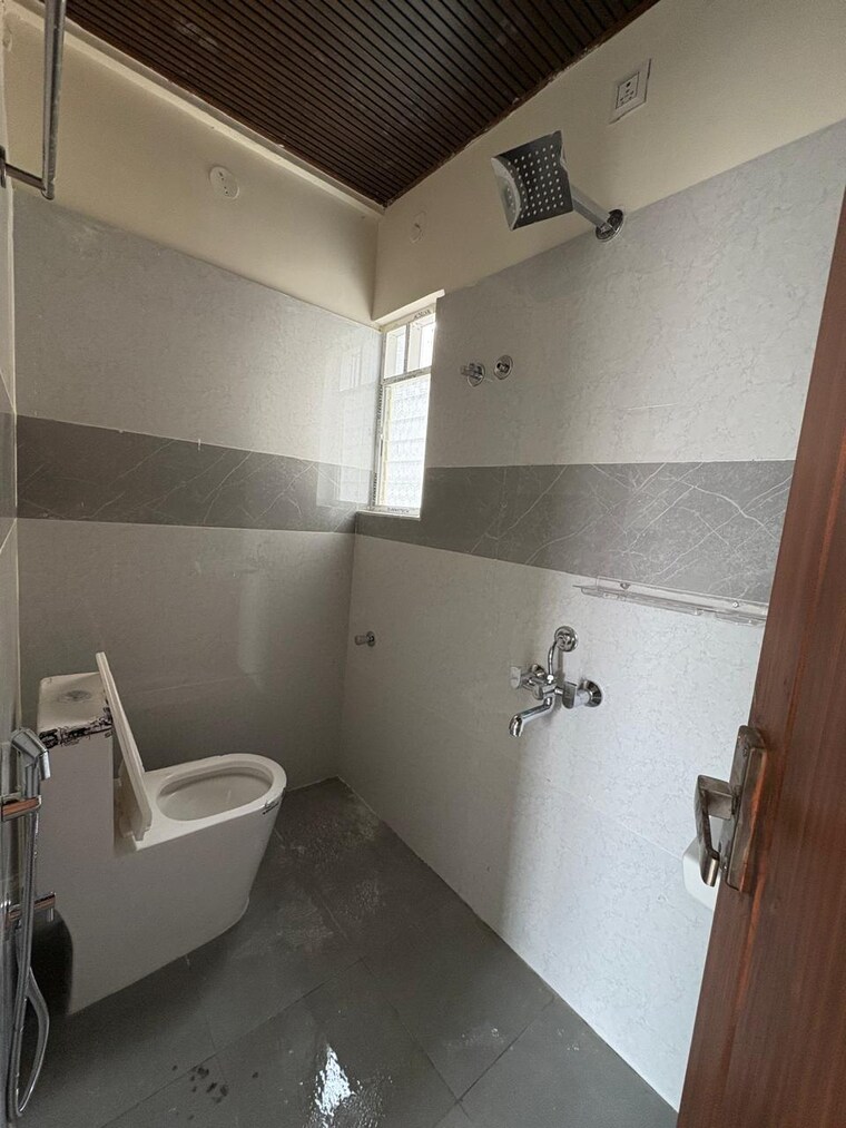 Bathroom, hsr layout 2 Bedroom 1212 Sq.Ft. Builder Floor In Hsr Layout Bangalore 9387310