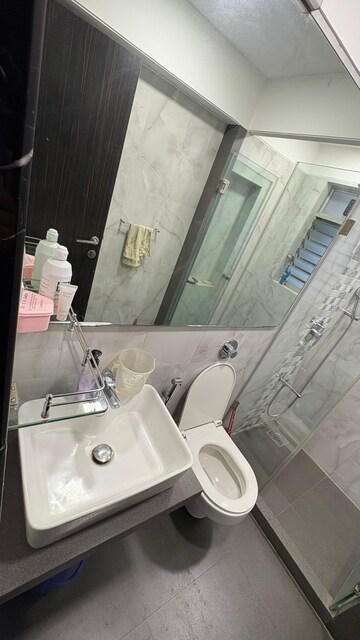 Bathroom in 2 BHK Apartment at Rajhuns Apartment, Khar West – for Sale