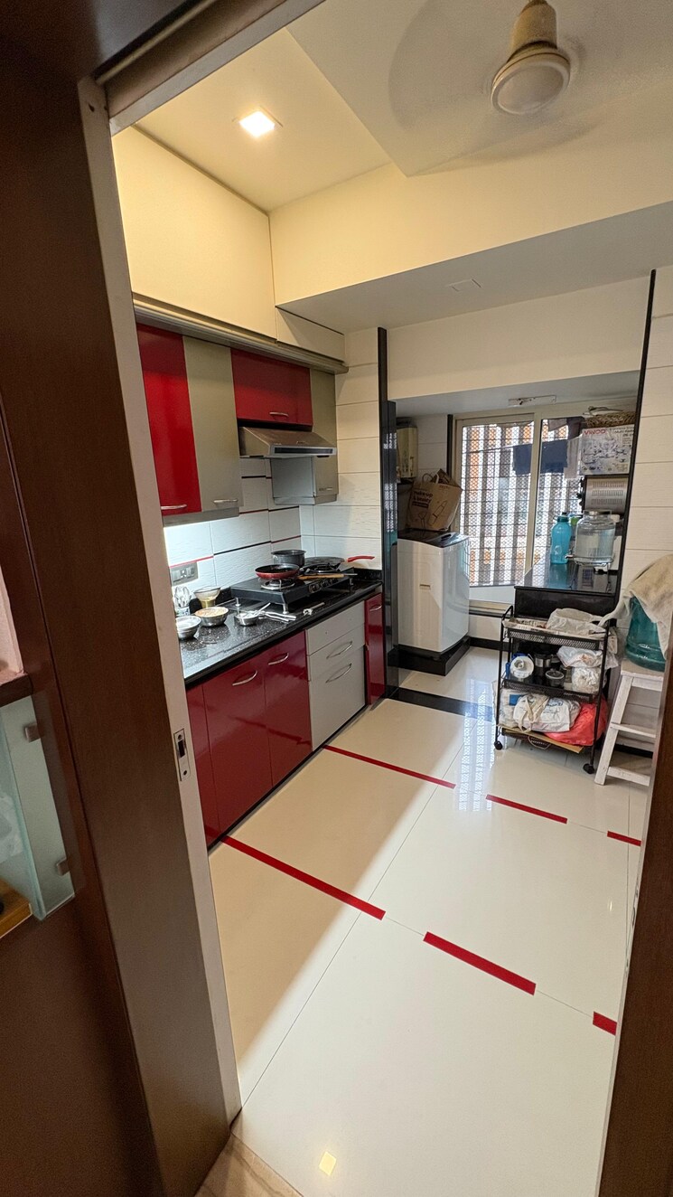 Kitchen, rajhuns-apartment 2 Bedroom 800 Sq.Ft. Apartment In Khar West Mumbai 9387311