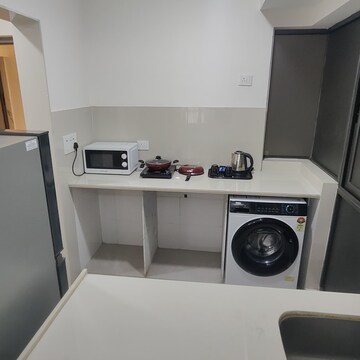 Team Area in 2 BHK Apartment at Accord CHS Andheri West, Lokhandwala Complex – for Sale