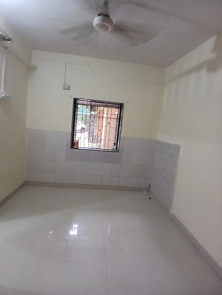 Room, nisarg-chsl 1 Bedroom 350 Sq.Ft. Apartment In Goregaon East Mumbai 9387314