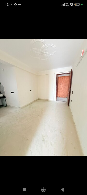 Room in 1.5 BHK Builder Floor at Chattarpur – for Rent