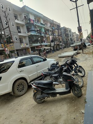 Gym in  Shop at Dlf Ankur Vihar – for Sale